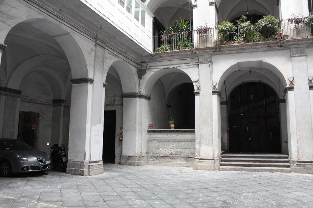 Charming Apartment Naples Extérieur photo